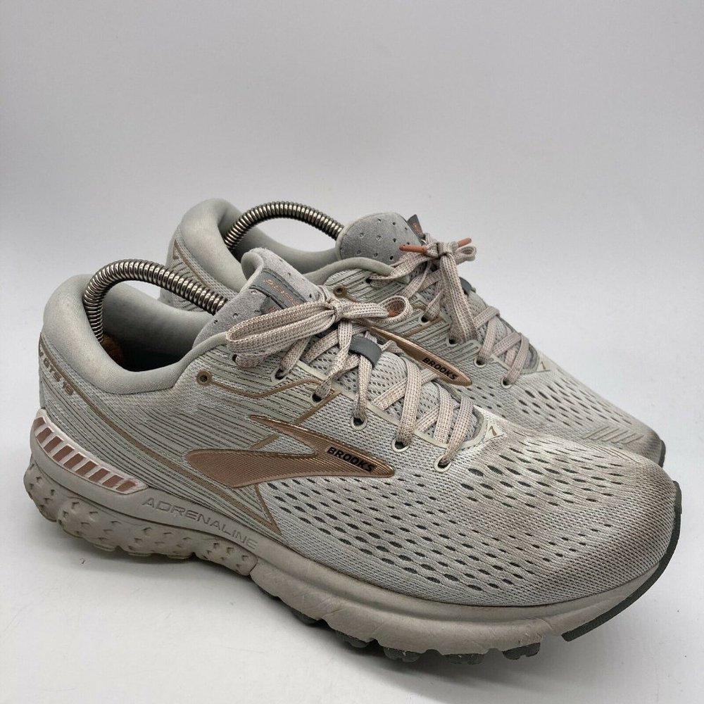 Brooks Adrenaline GTS 19 Womens Running Shoes Gray Size 10.5B
